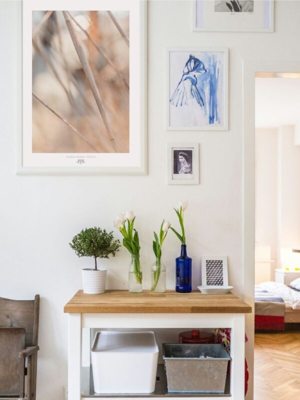 Soft botanical-inspired canvas print – elegant and meditative wall decor,