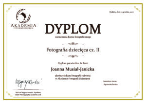 certyfikat AFD Akademia Fotografii Dziecięcej "Sekrety Fotografowania Emocji" fotografia II" JOANNA MUSIAŁ- JANICKA