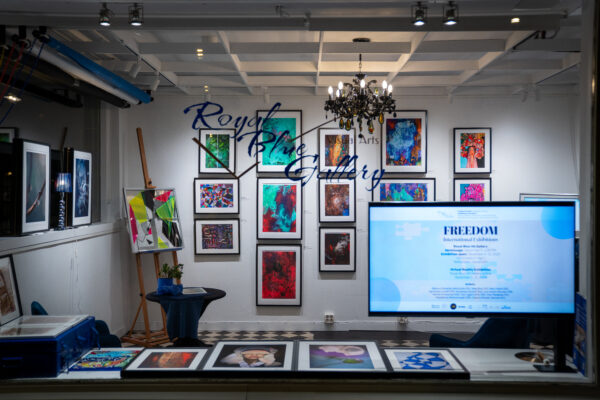reportage of vernissage - Freedom international exhibition, Royal Blue VA Gallery Stockholm